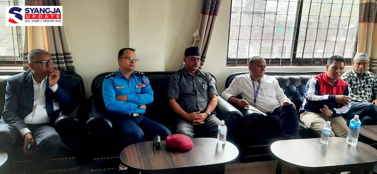 राजमार्ग र फुटपाथ कब्जा गर्ने दिन सकिए: अवैध संरचना र जथाभाबी पार्किङ हटाउन वैशाख १ सम्मको अल्टिमेटम